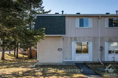 1554 BEAVERPOND Drive F, Cyrville - Carson Grove - Pineview, ON K1B 3R9