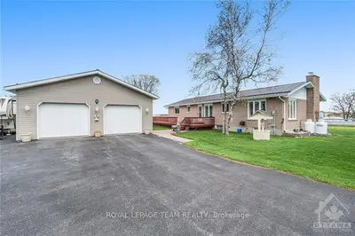 5865 Marine Station Road, South Dundas, On K0e 1k0