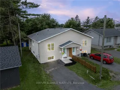 28-30 Molan Street, South Glengarry, On K0c 1n0