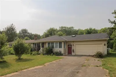 1184 County Road 2 Road, Elizabethtown-kitley, On K6v 5t3