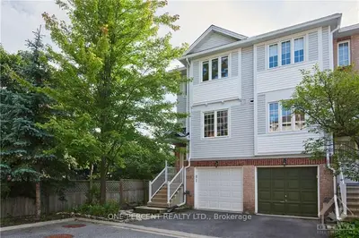 218 Rutgers, Carlington - Central Park, On K2c 4g7