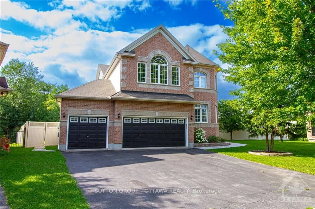 2327 Glandriel Crescent, Orleans - Cumberland And Area, On K4a 4s8