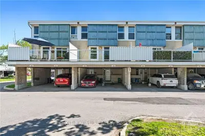 825 Cahill Drive 215, Hunt Club - South Keys And Area, On K1v 9n8