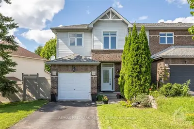 93 KIMBERWICK Crescent, Hunt Club - Windsor Park Village and Area, ON K1V 0W7