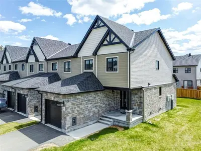 321 DION Avenue, Clarence-Rockland, ON K4K 0M2