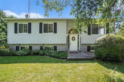 10490 Pleasant Valley Road, South Dundas, On K0e 1w0