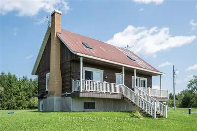 19279 Kenyon Concession 8 Road, North Glengarry, On K0c 1a0