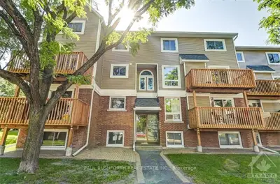 540 FENERTY Court 3, Kanata, ON K2L 3B1