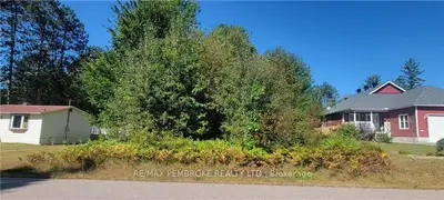 0 Sydney Street, Laurentian Hills, On K0j 1j0