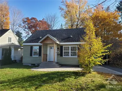 5 BRAEMAR Street, Manor Park - Cardinal Glen and Area, ON K1K 3C3