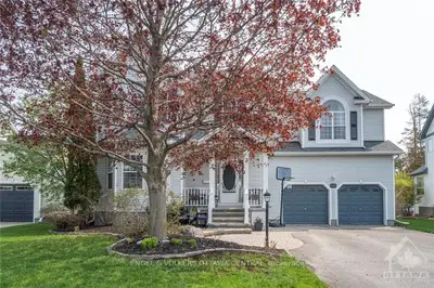 22 Willow Gardens Crescent, Stittsville - Munster - Richmond, On K2s 1r1