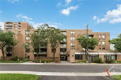 1177 Belanger Avenue 302, Billings Bridge - Riverside Park And Area, On K1h 8n7