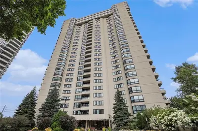 1500 RIVERSIDE Drive 105, Alta Vista and Area, ON K1G 4J4