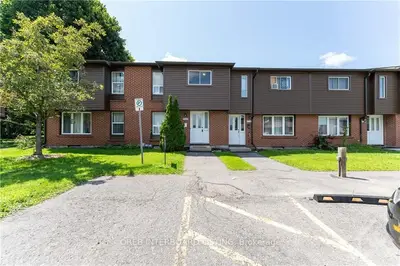 3148 Stockton Drive, Blossom Park - Airport And Area, On K1t 1s3