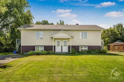 2622 St Isidore Road, The Nation, On K0c 2b0