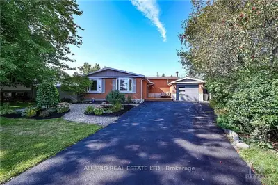 435 Hatfield Crescent, Orleans - Cumberland And Area, On K1e 1m9