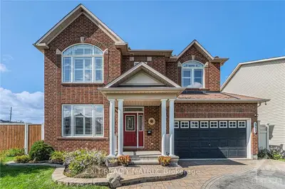 383 Fairlakes Way, Orleans - Cumberland And Area, On K4a 0k9