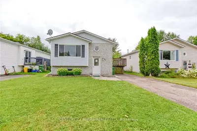 21 Briarwood Drive, Petawawa, On K8h 3n8