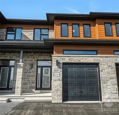 1004 Cologne Street, Russell, On K0a 1w0