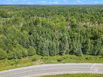 003 Norton Road, Greater Madawaska, On K7v 3z9