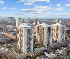 158c Mcarthur Avenue 1602, Vanier And Kingsview Park, On K1l 8e7