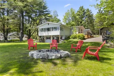 47 BONNECHERE RIVER Lane, North Algona Wilberforce, ON K0J 1X0
