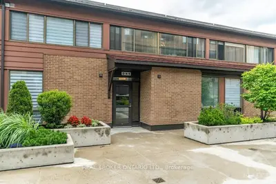 525 St Laurent Boulevard 15, Manor Park - Cardinal Glen And Area, On K1k 2z9