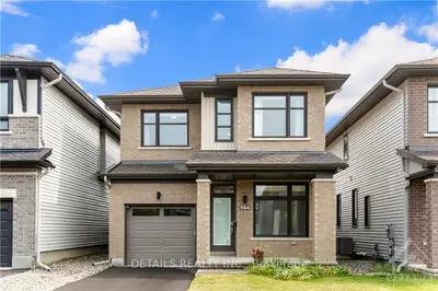 864 Atrium Ridge, Blossom Park - Airport And Area, On K4m 0k1