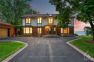 191 Grandview Road, Crystal Bay - Rocky Point - Bayshore, On K2h 8b9