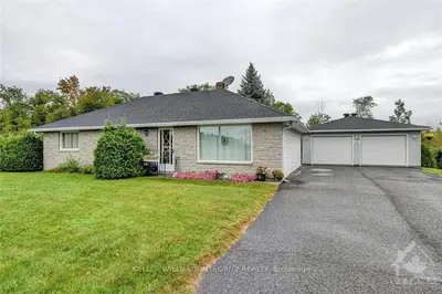 4085 BIRCHGROVE Road, Orleans - Cumberland and Area, ON K0A 3E0
