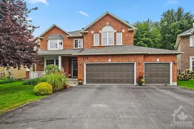 523 Antique Court, Blossom Park - Airport And Area, On K1v 2g8