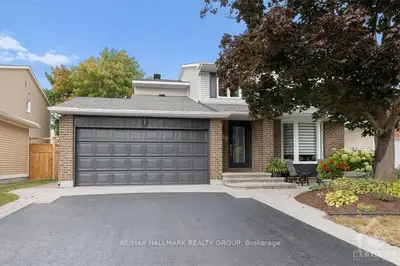 1689 Sansonnet Street, Orleans - Convent Glen And Area, On K1c 5y7