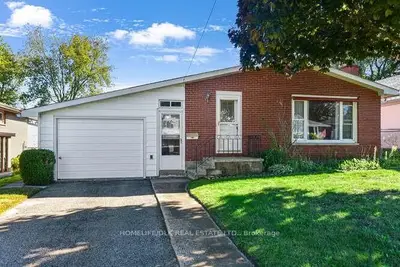 41 Davison Avenue, Brockville, On K6v 3c3