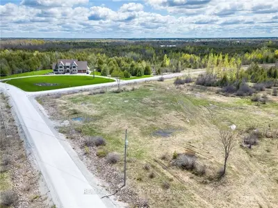 7910 Iveson Drive, Greely - Metcalfe - Osgoode - Vernon And Area, On K0a 2p0