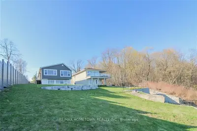 908/910 Sharpe's Lane, Elizabethtown-kitley, On K6v 5t1