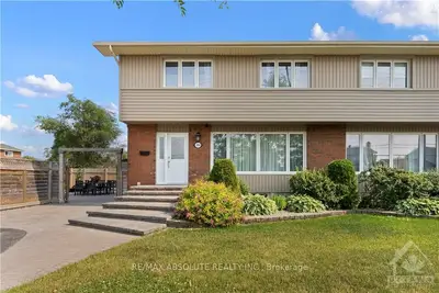 1004 DYNES Road, Mooneys Bay - Carleton Heights and Area, ON K2C 0H1