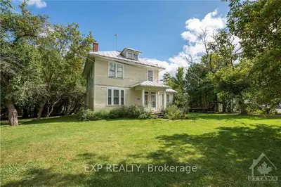 617 Water Street, Alfred And Plantagenet, On K0b 1l0
