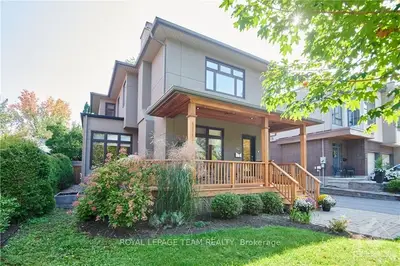 19 HAMPTON Avenue, Tunneys Pasture and Ottawa West, ON K1Y 0N1