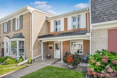 704 Shefford Court, Beacon Hill North - South And Area, On K1j 6x3