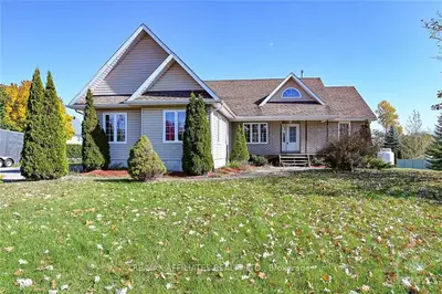 33 Tudor Circle, Rideau Lakes, On K0g 1l0