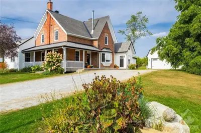 70 Old Kingston Road, Rideau Lakes, On K0g 1l0