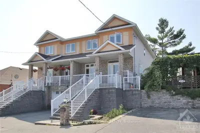 1012a Pinecrest Road, Britannia Heights - Queensway Terrace N And Area, On K2b 6b5