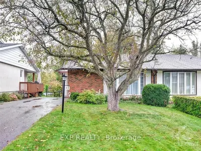 49 Downsview Crescent, Tanglewood - Grenfell Glen - Pineglen, On K2g 0a4