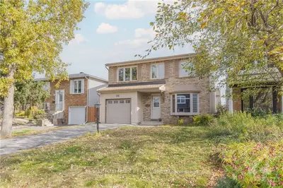 54 Winlock Crescent, South Of Baseline To Knoxdale, On K2g 3x4