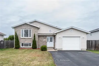 1026 LIMESTONE Trail, Petawawa, ON K8H 0A6