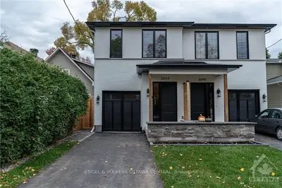 304 Iona Street A, Westboro - Hampton Park, On K1z 7b9