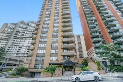 556 Laurier Avenue W 1805, Ottawa Centre, On K1r 7x2