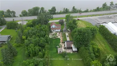 570 De La Baie Road, Clarence-rockland, On K4k 1k9