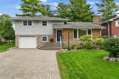 167 First Avenue, Brockville, On K6v 3b3