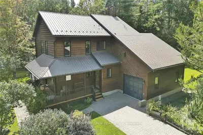 105 Hardwood Drive, Carp - Dunrobin - Huntley - Fitzroy And Area, On K0a 3m0